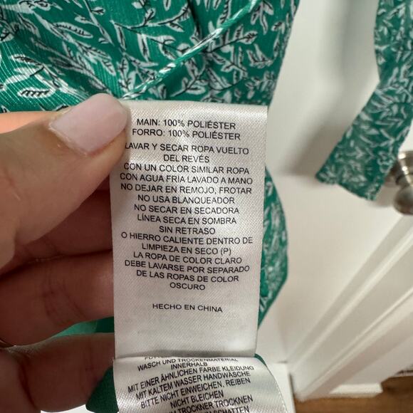 The East Order Womens Nordstrom Gizele Green Mini Wrap Dress Size Small L/S - Picture 8 of 11